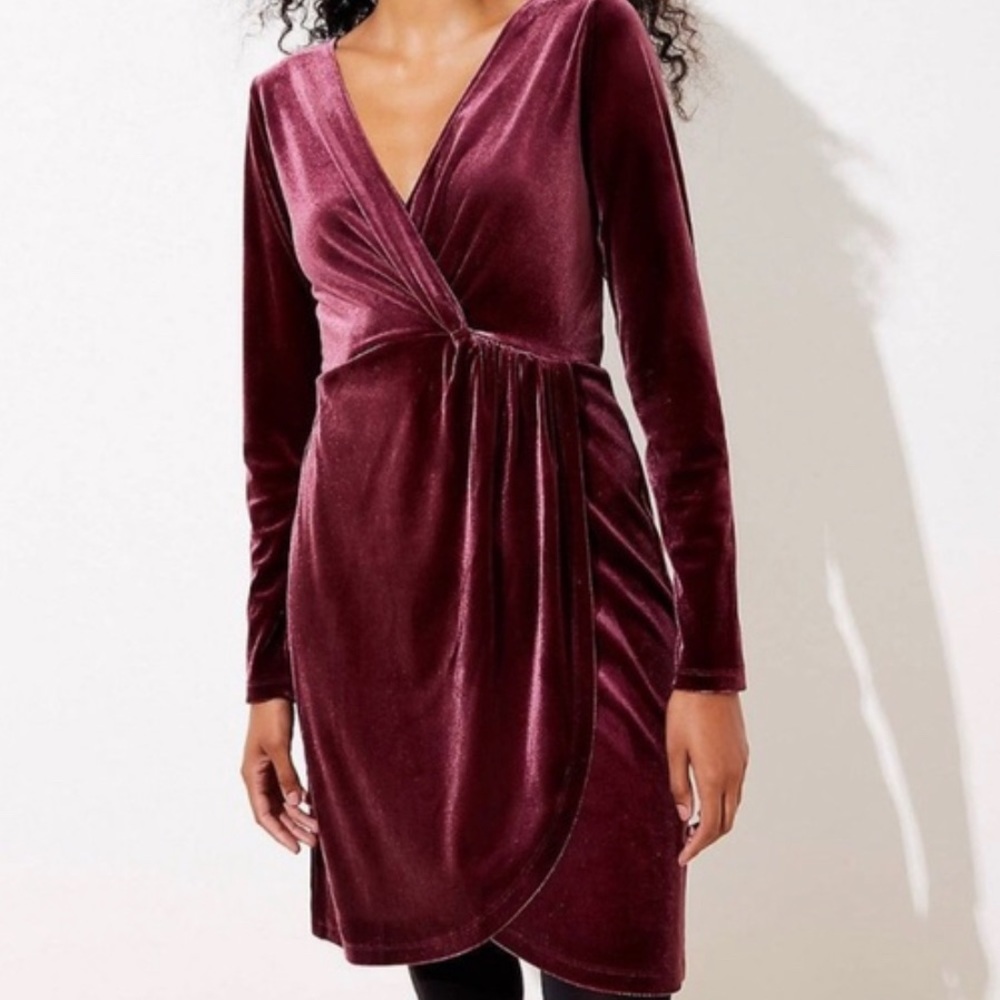 LOFT Faux wrap velvet v-neck twist front dress-perfect for the holidays! 🎄